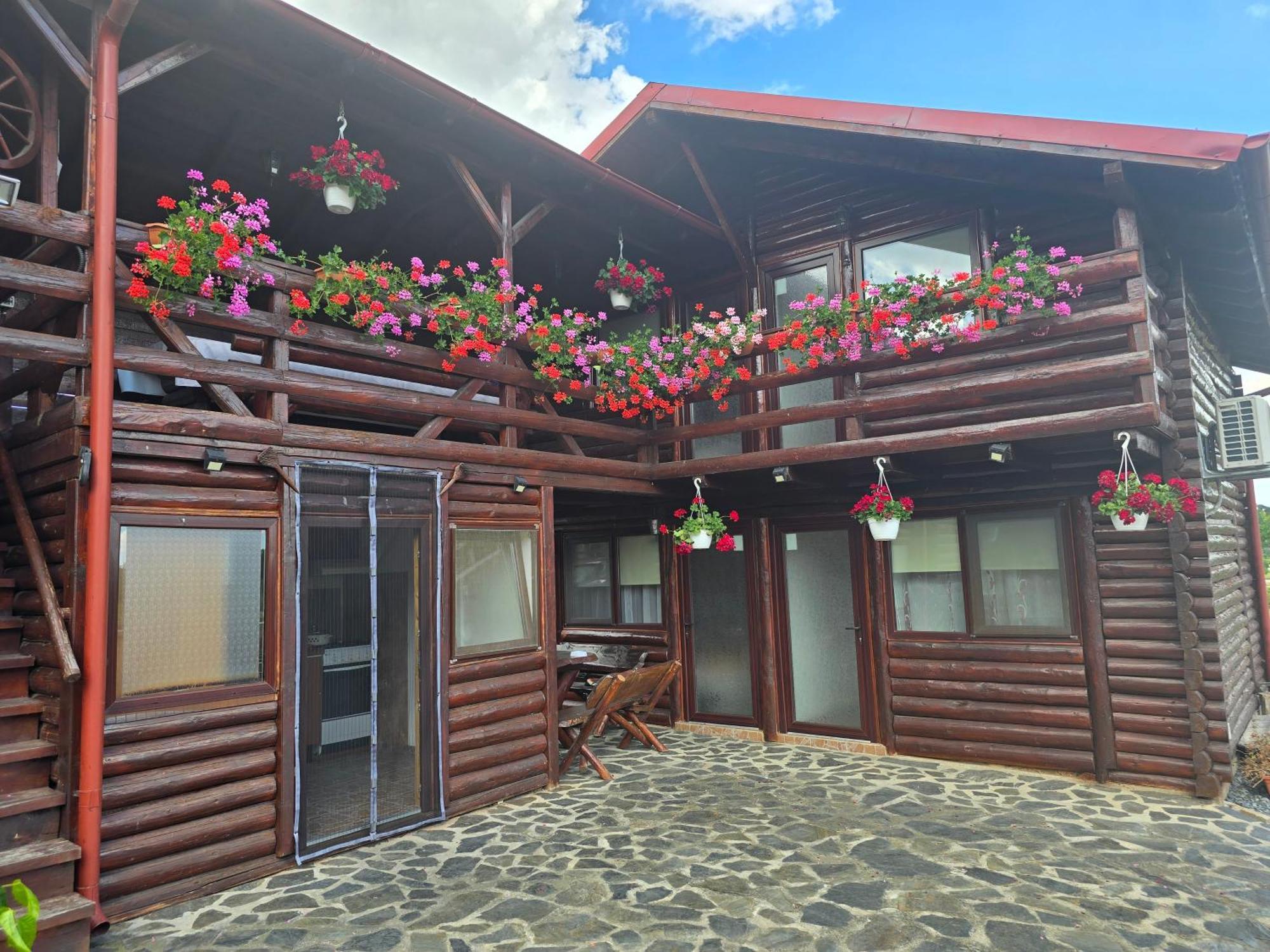 Casa Baciu Villa Turda Exterior foto